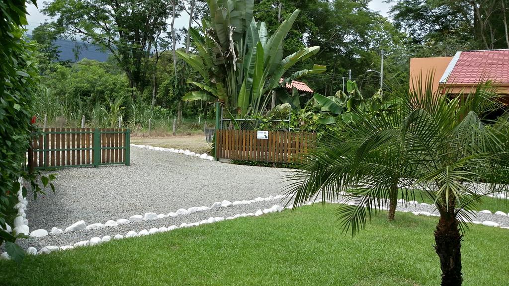 ウビタ El Paraiso Bed & Breakfast エクステリア 写真